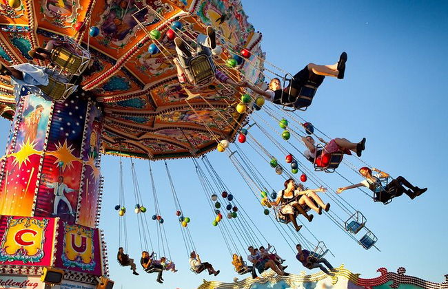 Oktoberfest Tour All in Tischreservierung mit 2 Fahrgeschäften - Foto 5