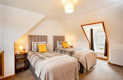 Mike's 3-bedroom Countryside Cottage - Foto 4