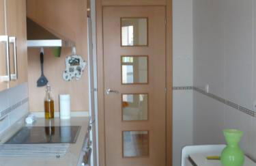 Atico, Piscina, AC, WI-FI y Parking Gratis, Gran Terraza, VUT 47-79 - Foto 15