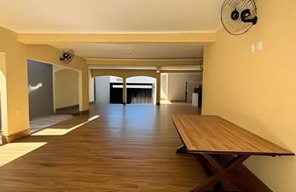 Casa com piscina, área gourmet e espaço p/ festas - Foto 27