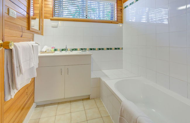 Karma Chalets - Photo 48