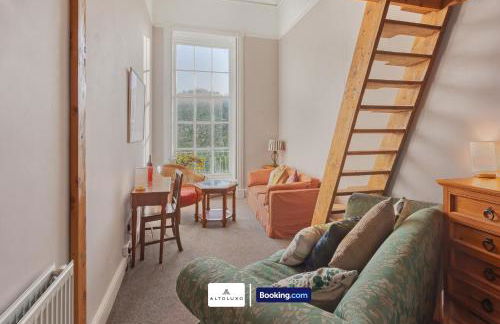 The Ritz 2 Bedroom Serviced Apartment By AltoLuxoExperience Short Lets & Serviced Accommodation With Free Wifi - Foto 14