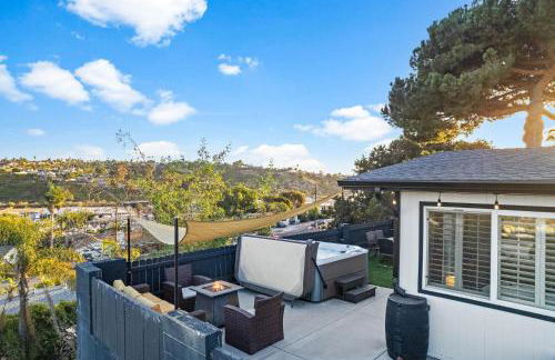 Dog-Friendly House with Hot Tub, AC, Game Room - Photo 38