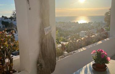 1st floor Penthouse sea and mountain view 5 min stroll to beach - Foto 30