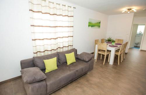 Family Apartments - Photo 7