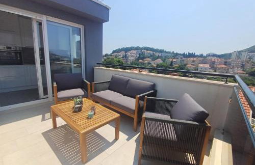 Apartments Mak & Lux - sea & sunset top view - Photo 4