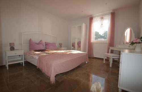 Villa Ludilo mit 4 Apartments in Poljica - Marina bei Trogir Split - Photo 77