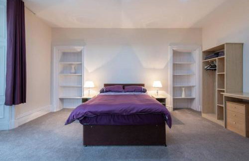 CASTLEBANK HOUSE FLATS, DINGWALL - Photo 34