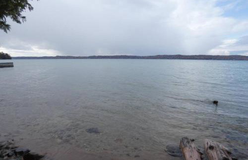 Cranberry Cottage on Torch Lake - Foto 42