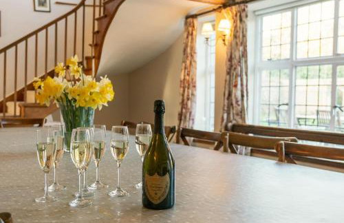 Park Farm House - Georgian Country Retreat - Photo 47