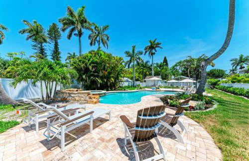 Crooked Coconut: Resort Pool & Spa, Dock - Foto 10