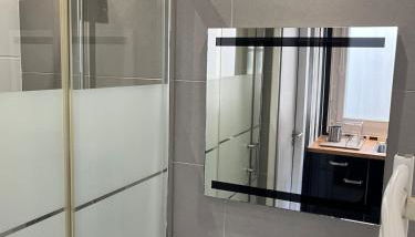 Le Starry Night, proche Bordeaux, parking gratuit - Foto 5