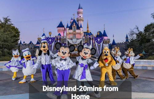 H&H Modern Lux 4BD 1 King Suite 3 Queen SoCal Disney - Foto 60