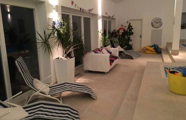 Luxury Accom With Pool Henbury Macclesfield - Photo 10