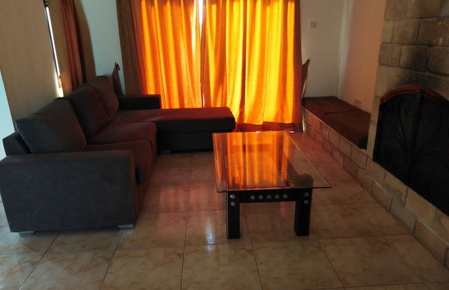 Lovely 7 Bedroom Villa !! - Photo 50