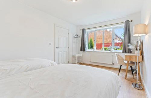 Luxury Modern House - 8 mins to NEC, Airport - Foto 32