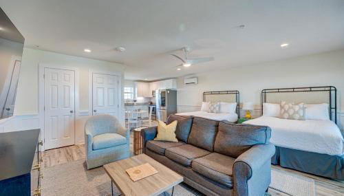 1st Fl ADJ - Salt Suites - Photo 2