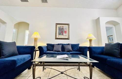 Spacious, Open Layout And Pool Relaxation! - Foto 16