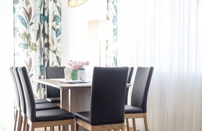 Spacious Chalet With Sauna - Photo 14