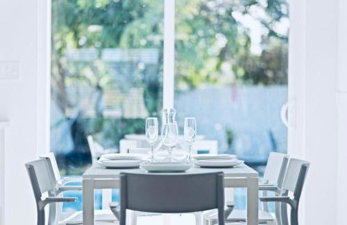 2BR Home with Private Pool, Fire Pit and Grill - Foto 29