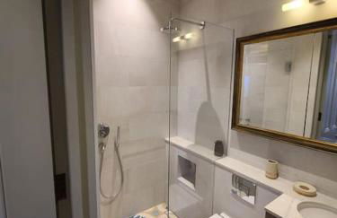 New Boutique Ground Floor Apartment - Photo 44