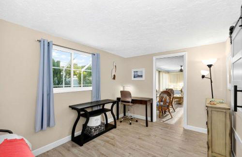 Tranquil Pool Home in Sarasota - Foto 13