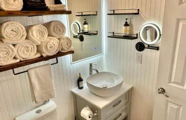 The Sugar Suite - Renovated with a View! Ski IN-OUT! Heated POOL, Hot tub, sauna, gym, AC, EV, adjustable bed - Foto 13