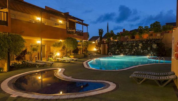 El Cerrito - Photo 2