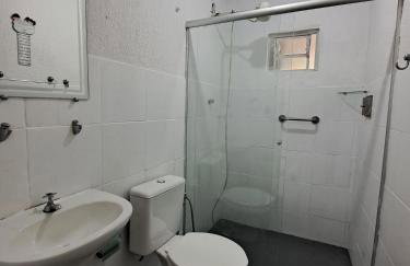 Beautiful 4 bedroom house with barbecue in Prainha Mambucaba - Photo 13