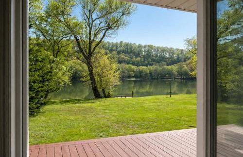 New River Riverfront , Hot Tub & Canoes, Trophy Muskie Fishing , Near VT - Foto 39