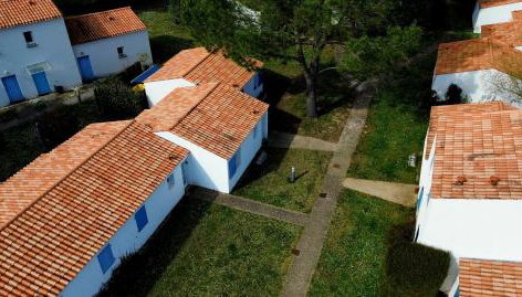 Charmante petite maison pour 4 personnes CDC FR90C10G - Foto 3