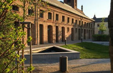 Experience Nature In A Rural Riverside Guesthouse - Foto 27