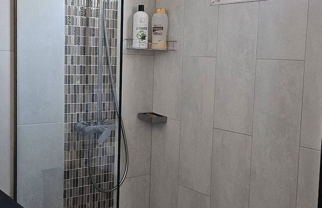 "golden Triangle" Kingston Jamaica, West Indies - Foto 36