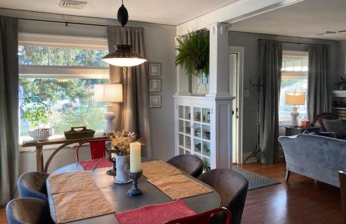 Amenities Galore Sweet Lil Bungalow in Sheridan - Foto 9