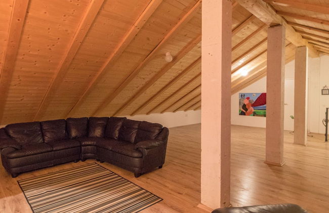 Luxurious Villa in Butkovici with Pool & Hot Tub - Foto 13