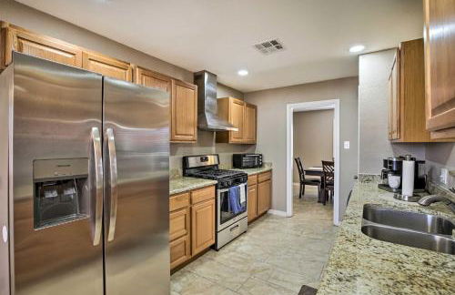 Large Yard Family-Friendly El Paso Rental Home - Foto 12