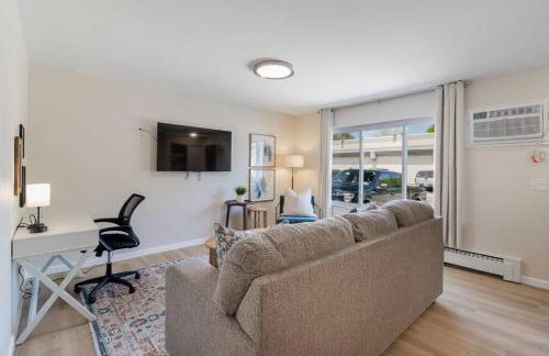 NEW! Comfy 1 Bedroom Flat I Hollywood Suites - Foto 8