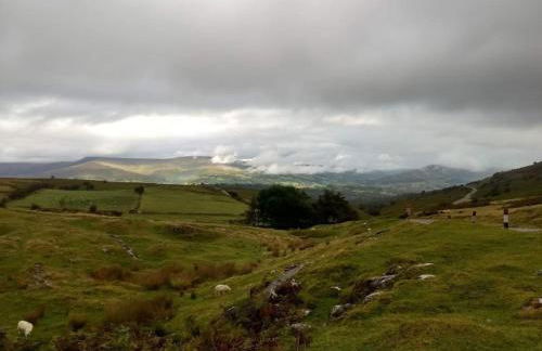 The Studio, Upper House Farm, Crickhowell. - Photo 45
