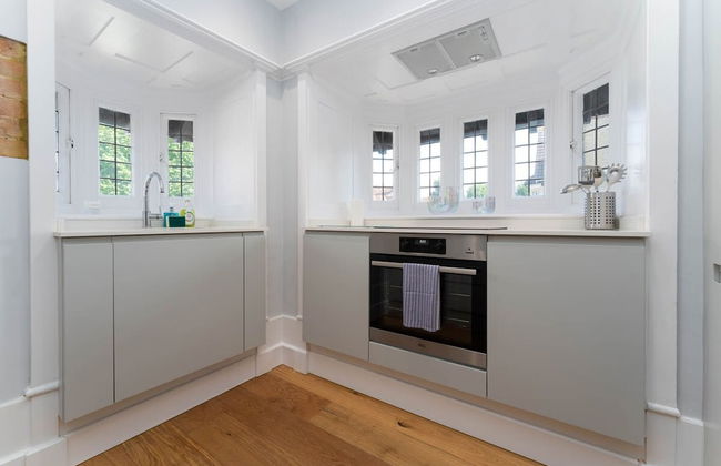 Host Stay Sackville Apartment - Photo 4