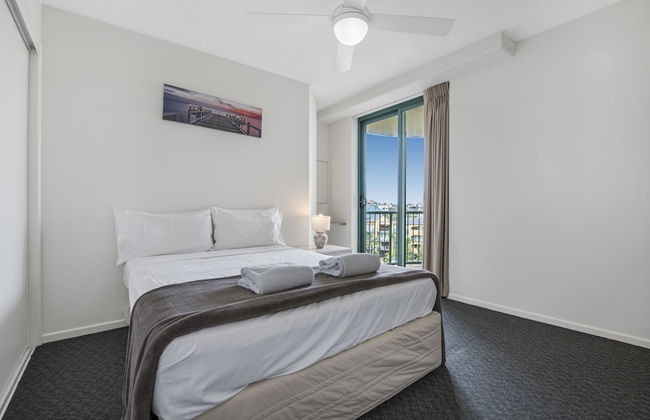 Key Largo Apartments - Photo 10