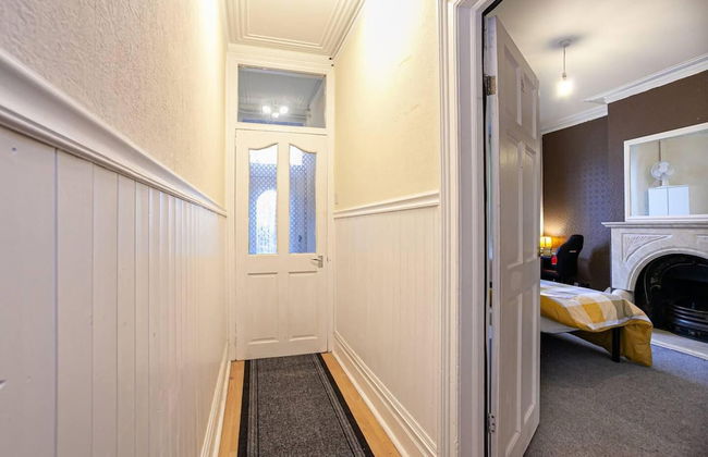 Captivating 5-bed House in Horwich Bolton - Foto 12