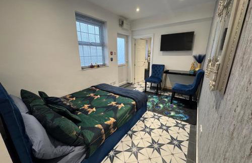 Central Location - Apartment - Sleeps 2 - Parking - Foto 24