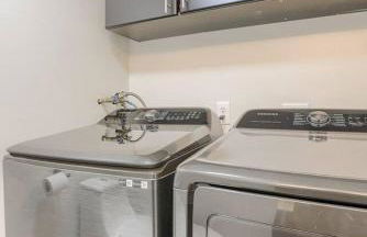 4BR Omaha Townhome | Perfect for Groups - Foto 29