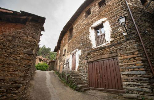 Sierra de Gata EL MIRADOR DE ROBLEDILLO - Foto 2