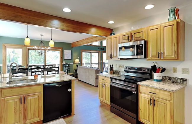 Constantly Cozy by Taylor Made Deep Creek - Photo 25