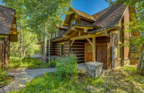 Tamarack Ski Resort Townhome - Elegant couple's retreat - Path to chairlift - Golf - Foto 1