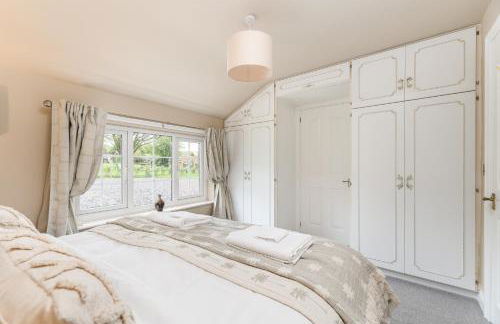 Central Malham Wellbeing Escape, 1-bed cottage with yoga studio - Foto 11