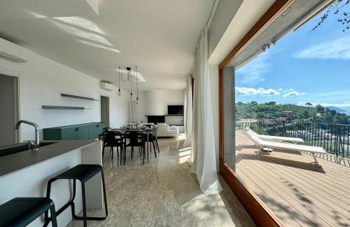 Modern and Elegant apartment with a spacious sea view terrace overlooking Palmaria Island Bright designer interiors Fully equipped Up to 6 guests Private parking Aircon All the comforts for a perfect stay - Foto 8