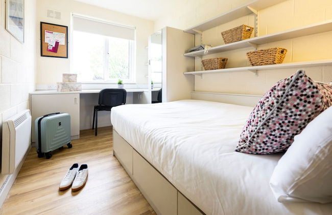 Corrib Village Apartments University of Galway - Photo 3