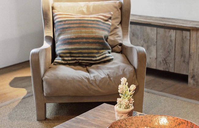 Beautiful and Authentic Penthouse in Bruges Center - Photo 2